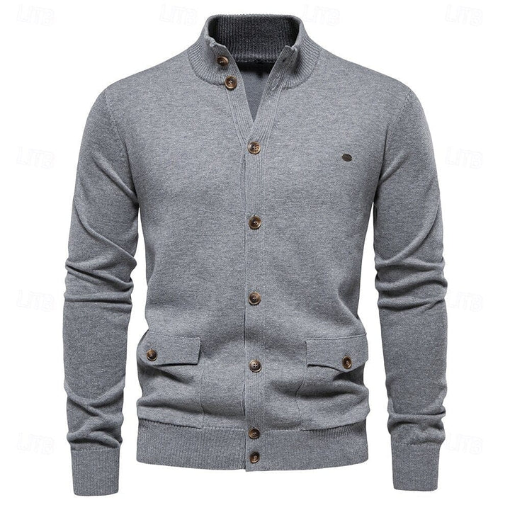 James | Elegant men's jumper with button closure